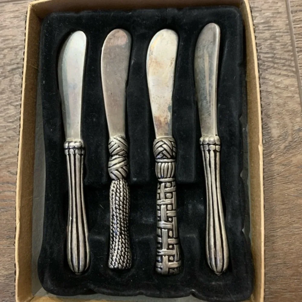 Set of knife